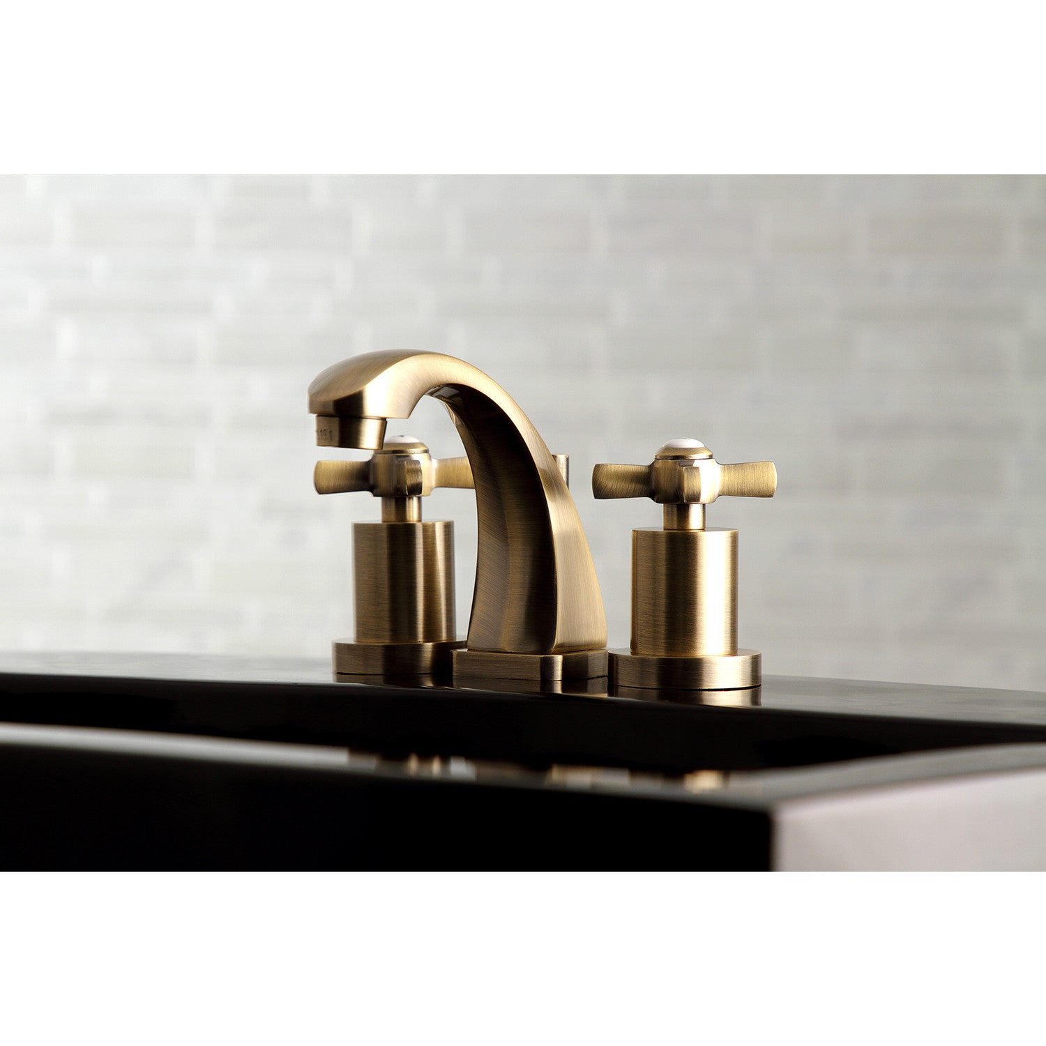 Kingston Tulare KS4943ZX - Millennium Two-Handle 3-Hole Deck Mount Widespread Bathroom Faucet with Brass Pop-Up, Antique Brass — thumbnail 3